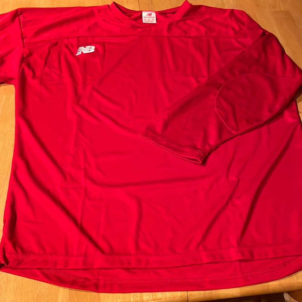 NWOT New Balance long sleeve tshirt